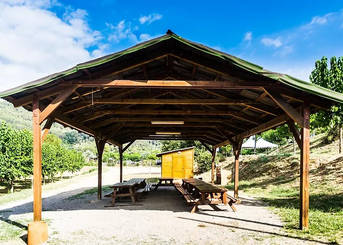 Camping El Pasqualet Hotel Caldes De Montbui