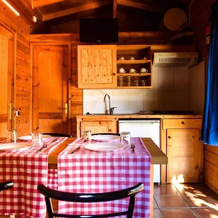 Camping El Pasqualet كالديس دي مونتبوي